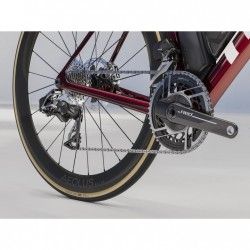 Trek MADONE SLR 9 AXS Gen 8 - Carbon Road Bike - 2025