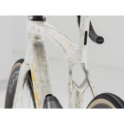 Trek MADONE SLR 7 AXS Gen 8 - Carbon Road Bike - 2025
