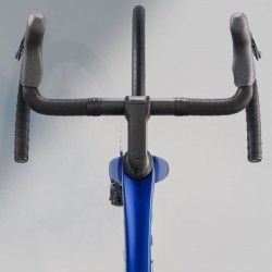 Trek MADONE SL 5 GEN 8 - Carbon Road Bike - 2025