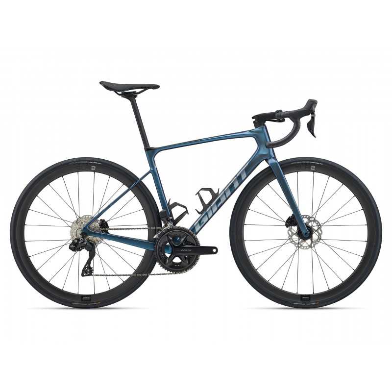 Defy Advanced 0 2025