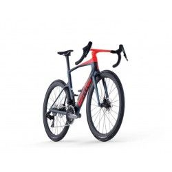 Teammachine R 01 THREE