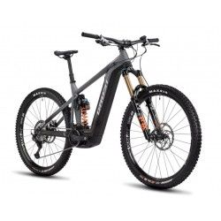 E-RIOT EN FULL PARTY